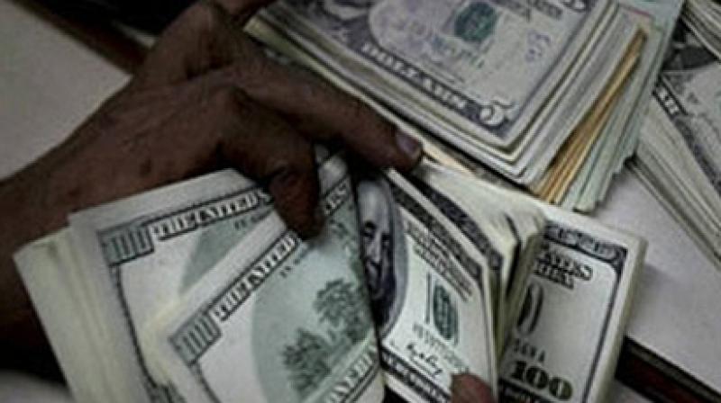 RBI data show fall in foreign currency assets caused drop in total forex reserves. (Photo: PTI)