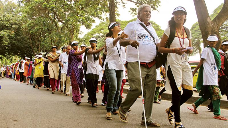 India Vision Institute (IVI), an NGO organised a walk from St. Johns Hospital to Forum Mall, on the occasion of World Sight Day on Thursday.