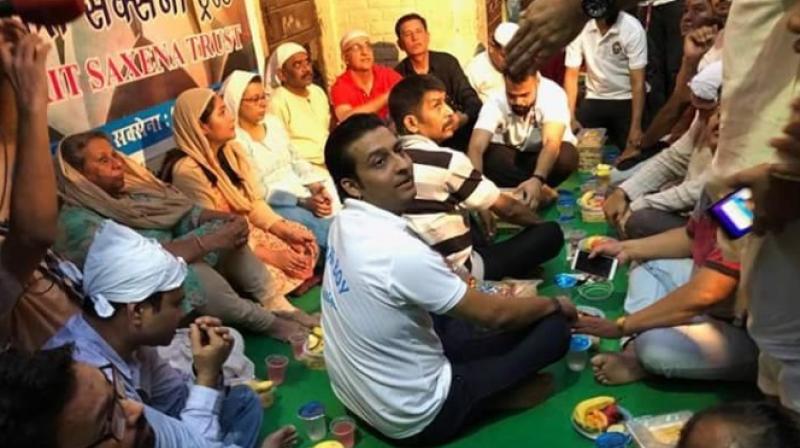 Yashpal Saxena, father of Ankit, organised the iftaar gathering for about 200 people. (Twitter Screengrab | Laraib Neyaziâ€)