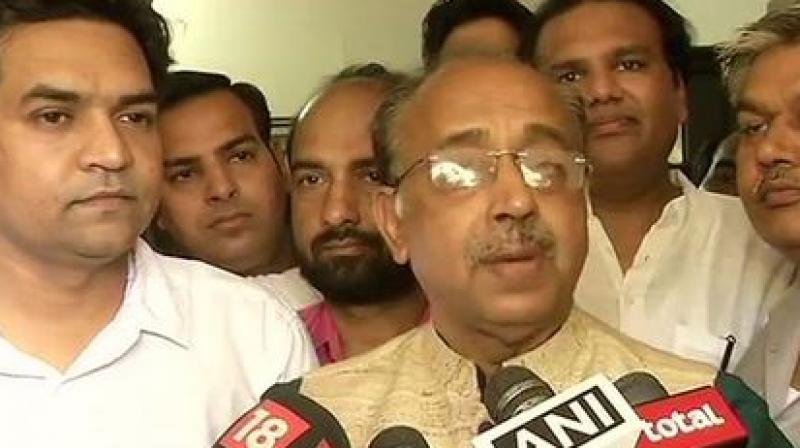 Union minister Vijay Goel called on Kapil Mishra, rebel Aam Aadmi Party (AAP) lawmaker and former minister in the Arvind Kejriwal government, on Sunday and said the doors of the BJP are open for him. (Photo: ANI | Twitter)