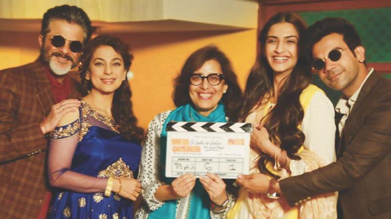 Director Shelly Chopra Dhar with Ek Ladki Ko Dekha Toh Aisa Laga cast (Instagrammed by Juhi Chawla)