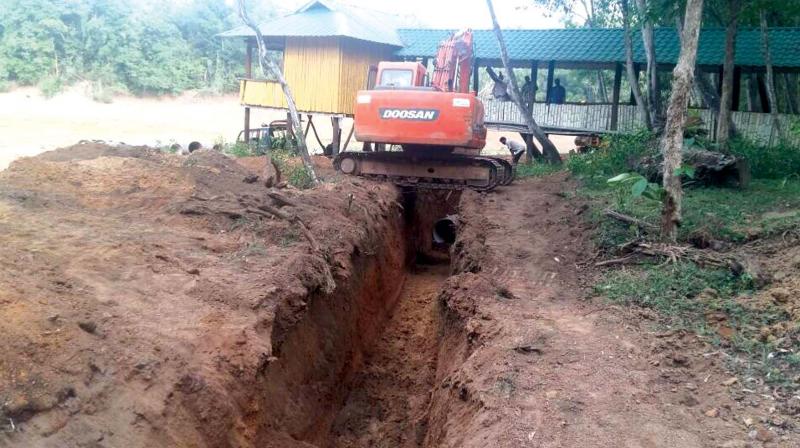 The work is progressing on a war footing, day and night to pump 1,000-metre cube water per hour, which will reach the Aruvikkara dam. (Photo:  DC)