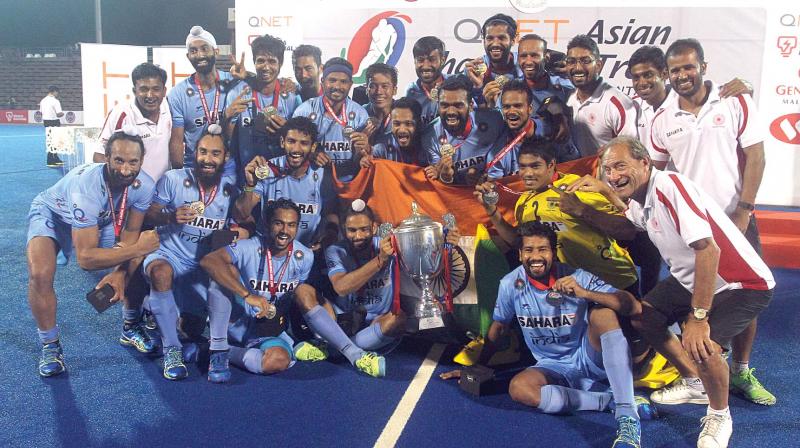 The Indian team with their spoils. (Photo: DC)