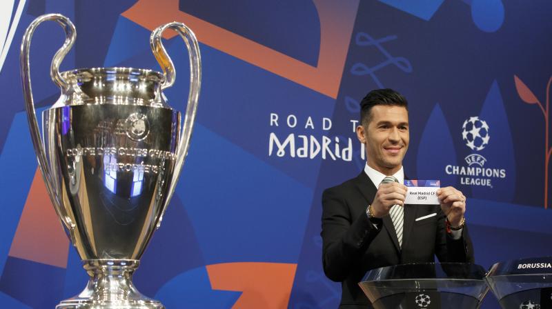 Also, three-time defending champion Real Madrid will first play at Ajax, while Barcelona was drawn with Lyon. (Pjh