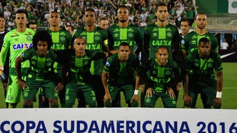 Authorities are responding to an emergency after an airplane with 72 people on board has crashed on its way to Medellins international airport including players from the Brazilian club side Chapecoense Real. (Photo: AFP)