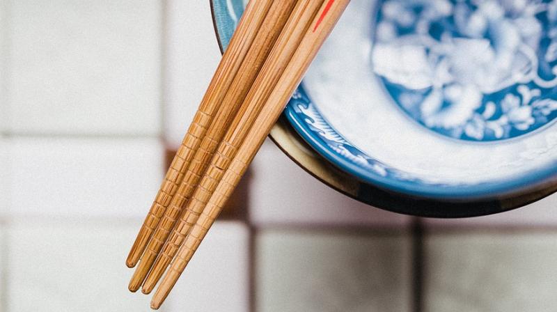 The man later revealed that his friend had inserted the chopstick up his penis for fun while they were blind drunk and sought medical attention the very next day. (Photo: Pixabay)