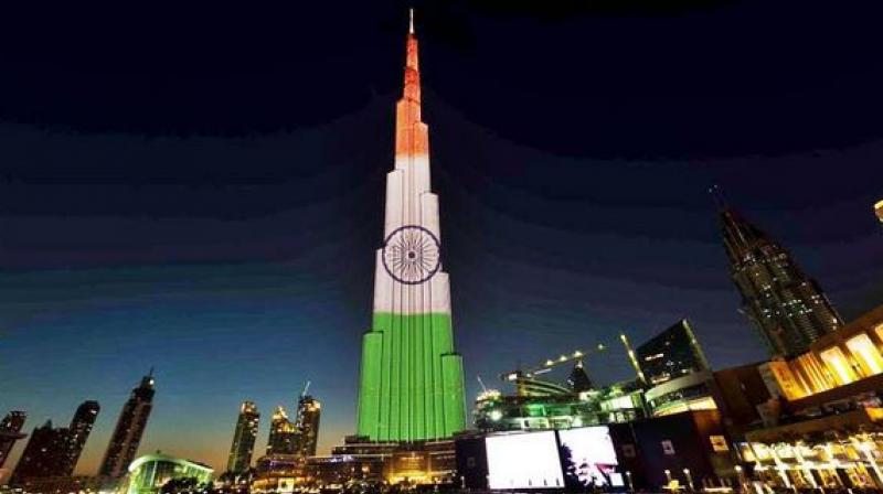 Burj Khalifa illuminated in the colours of the Indian national flag. (Photo: Twitter/Praful Pohane)