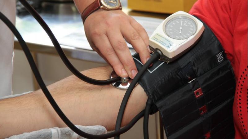 Some adolescents may have organ damage related to blood pressure and are not targeted for therapy. (Photo: Pexels)