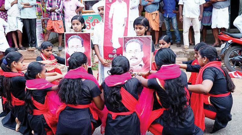 A dance performance being presented as part of T.P Chandrasekhran martyr day at Vallikad near Vadakara on Thursday. (Photo: DC)