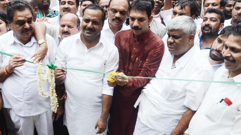 PWD Minister H.D. Revanna inaugurates the 13-km newly concreted NH 75 at Shiradi Ghat on Sunday. (Photo:KPN)
