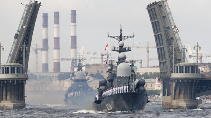 Some 50 warships and submarines were on show along the Neva River and in the Gulf of Finland off the countrys second city of Saint Petersburg after Putin ordered the navy to hold its first ever parade on such a grand scale. (Photo: AP)