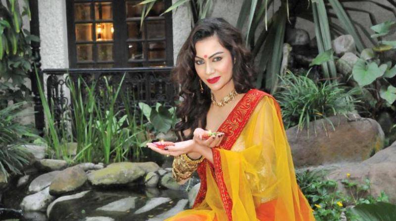 Model Priyanka Diwan shows us how to celebrate a green Diwali.