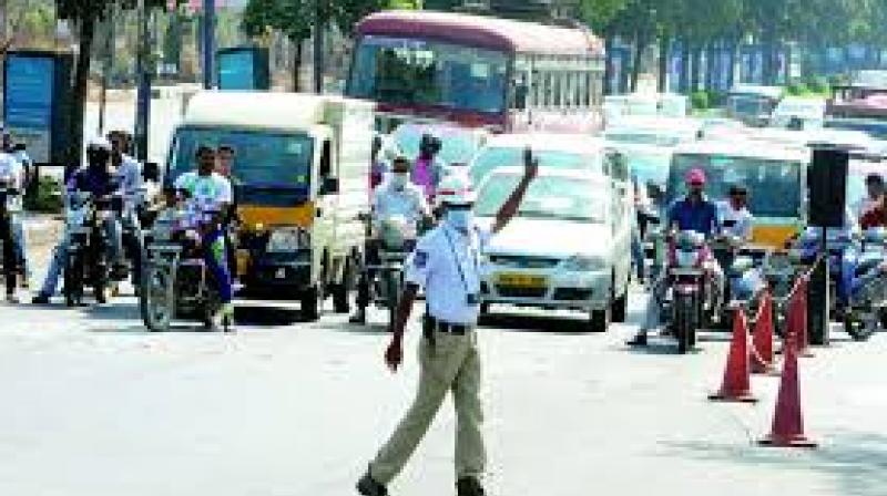 Commuters were left fretting and fuming at multiple locations as traffic police personnel struggle to manually control the flow of vehicles.  (Representational Images)