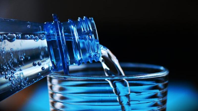 Anti-bottled water campaigns have trouble competing with corporate bottled water messaging. (Photo: Pixabay)