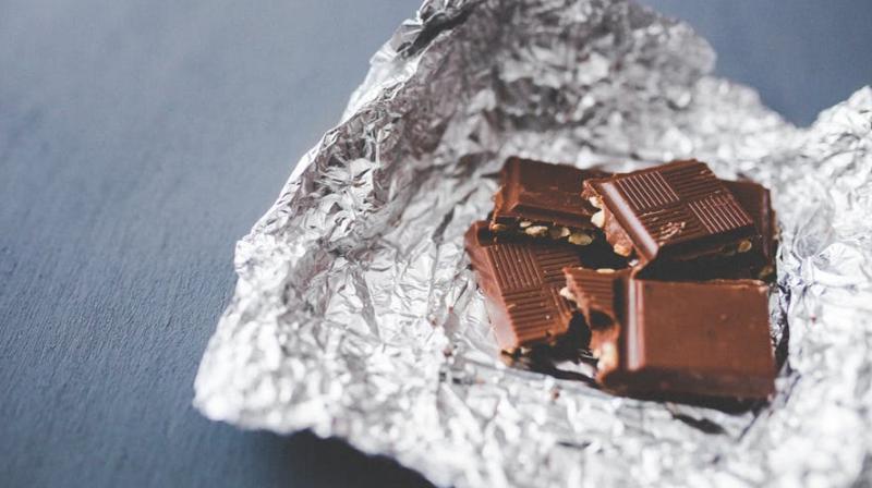 Chocolate is one of the 9 foods that can help you de-stress. (Photo: Pexels)