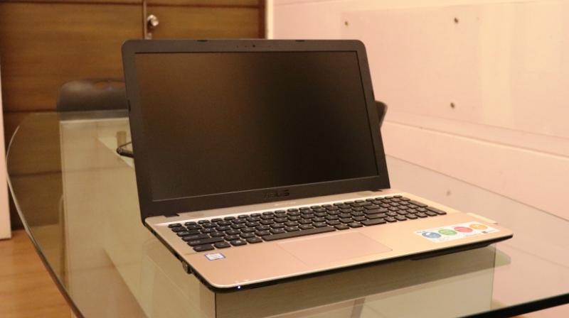 With a price tag of Rs 31,990, it is quite affordable and seems to be a good proposition to a laptop buyer.