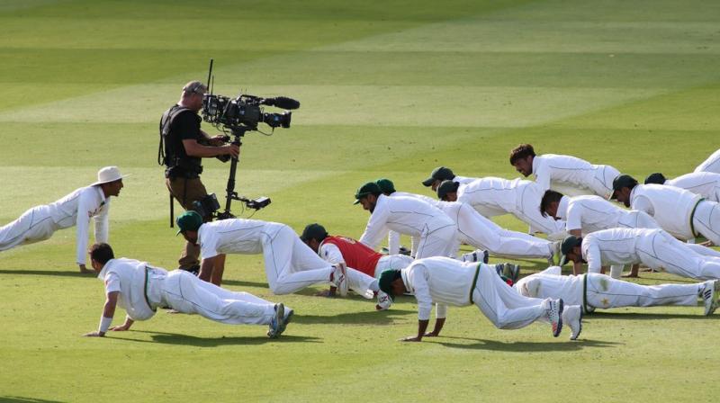 The entire Pakistan team performed press-ups after winning the Lords Test. (Photo: ICC)