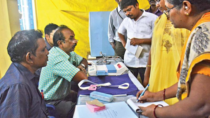 Some voters complained that EVM failure had occurred at Madras port trust (MPT) colony for two hours.