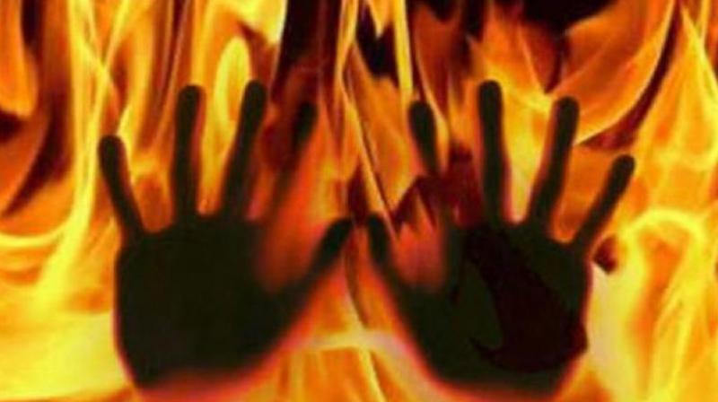 A 35-year-old mother of four set herself on fire because her children hadnt eaten for three days. (Representational image)
