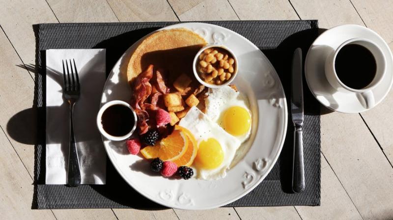 Skip breakfast to loose weight new study says. (Photo: Pexels)