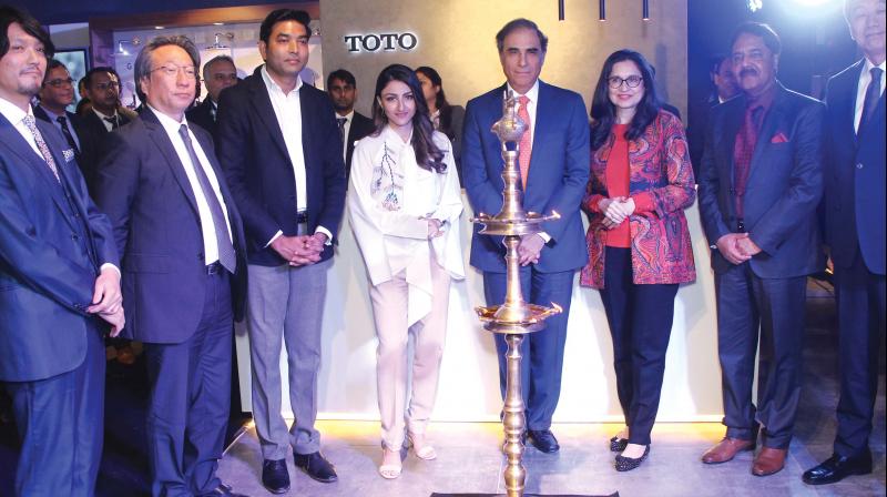 Soha Ali Khan inaugurates a store in the capital