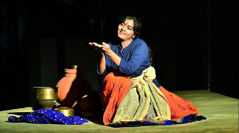 A still from the play Naachni
