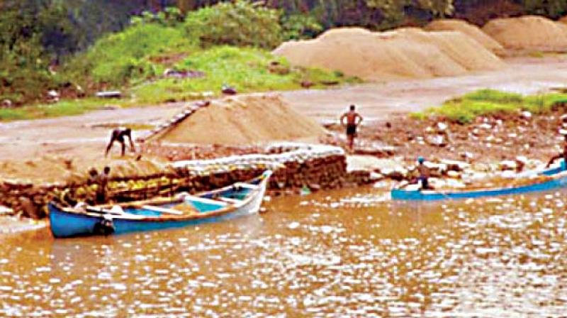 There are about 39 places of illegal sand mining and sand collection places in Bantwal, Belthangady and Mangaluru Taluks. (Photo: Dc)