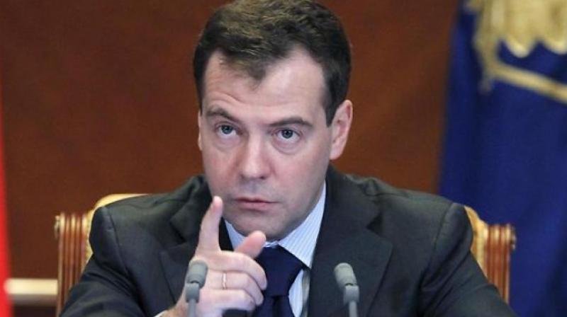 Moscow suspends a bilateral agreement to help avoid clashes in the skies over Syria. Russian Prime Minister Dmitry Medvedev (Photo: AFP)