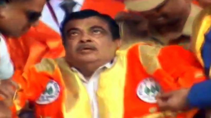 Union Minister Nitin Gadkari fainted at the convocation of an agriculture university in Rahuri while the national anthem was being sung, official said. (Photo: Screengrab | YouTube)