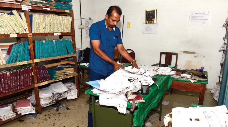 Amballoor village office