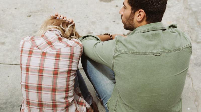 Experts discover what makes millennials cheat in relationships. (Photo: Pexels)