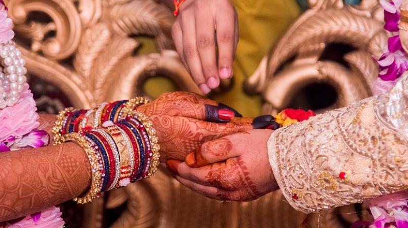 Survey reveals Mumbaikars willing to explore marriage matches outside city. (Photo: Pixabay)