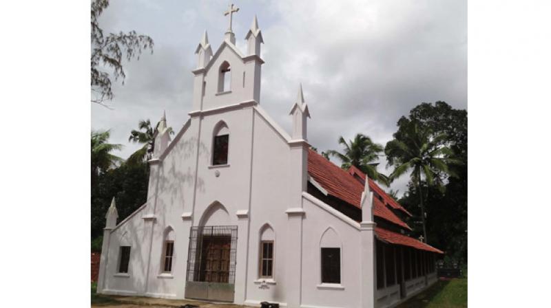 Manthalir St Thomas Church, Kulanada.  Courtesy:  manthalircathedral. blogspot.in