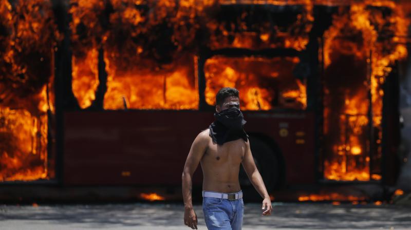 Venezuelans suffer in Guaido vs Maduro