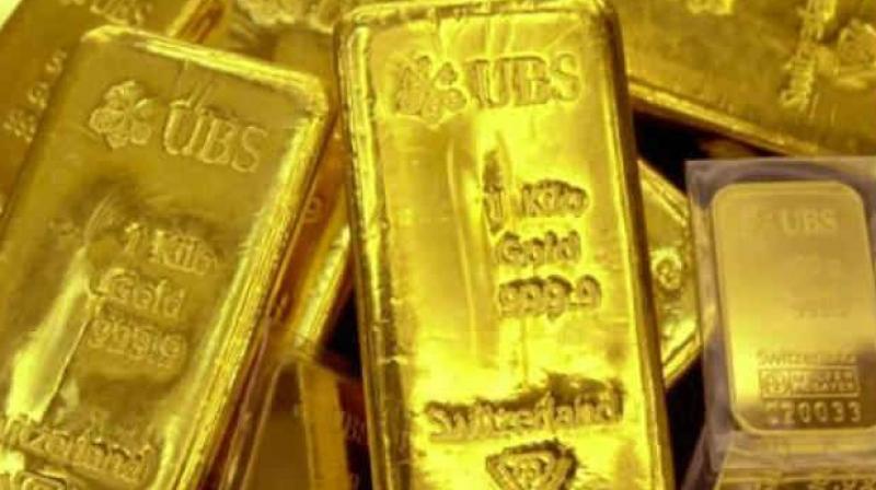 Investors pulled $902 million from U.S.-based funds invested in gold and other precious metals