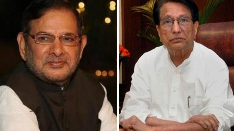RLD chief Ajit Singh, JD(U) leader Sharad Yadav and BS-4 leader Bachan Singh Yadav held a joint press conference in Lucknow to announce their alliance which will contest on all the 403 Assembly seats. (Photo: PTI)
