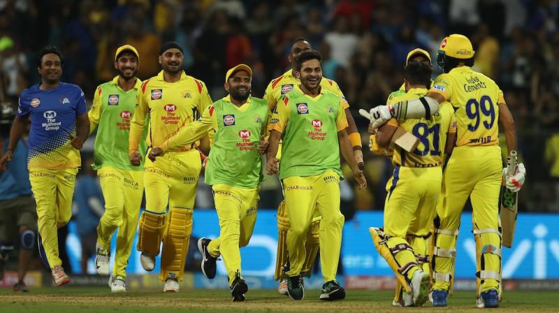 Despite wickets tumbling at the other end, Bravo had some other plans for the Yellow Brigade. (Photo: IPL)