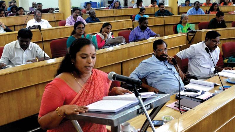 Deputy mayor Rakhi Ravikumar presents city corporations budget for the fiscal 2018-19 at the corporation council on Friday. 	(Photo: DC)