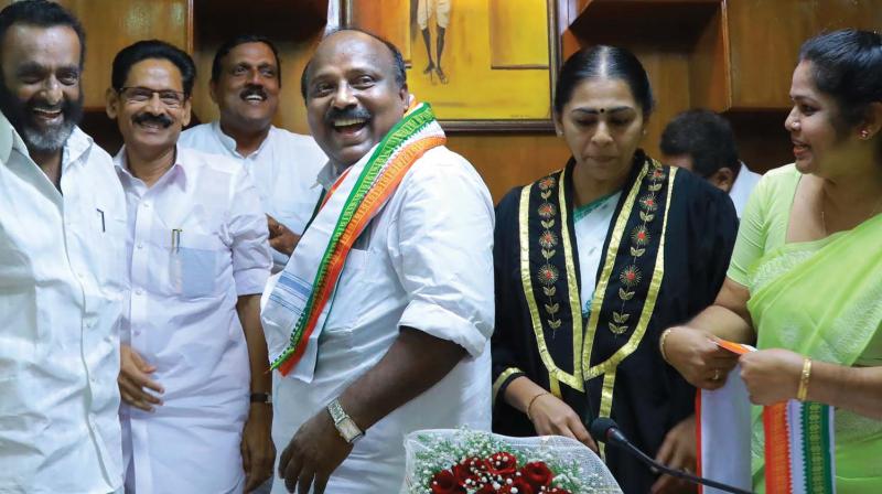 Mayor Soumini Jain and UDF councillors share pleasantries with deputy mayor T. J. Vinod after the presentation of annual budget of Kochi corporation on Saturday . (Photo: ARUN CHANDRABOSE)