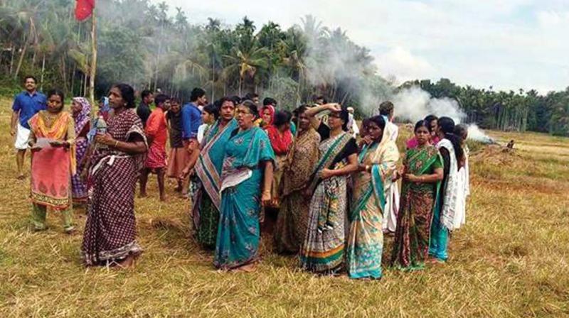 Women shout slogan against the CPM at Keezhattoor. (File pic)
