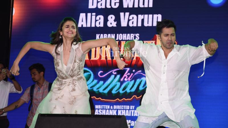 Varun Dhawan and Alia Bhatt dazzle at the Kala Ghoda festival