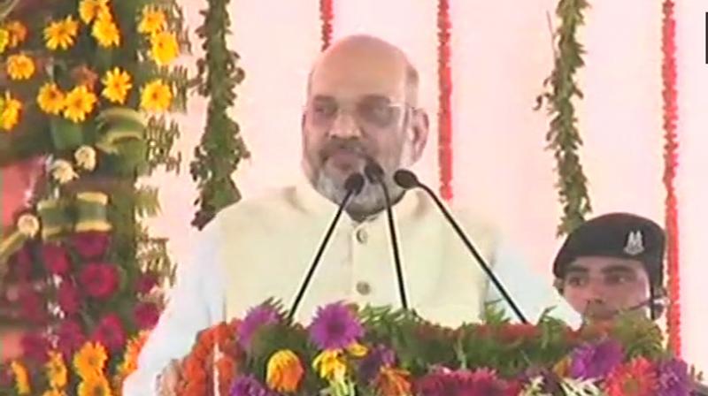 Amit Shah hits out at Congress, dares party to clear stand on OBC Bill