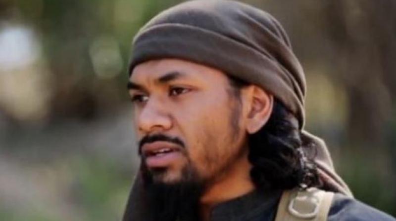 Islamic State recruiter Neil Prakash. (Photo: Live Leak videograb)