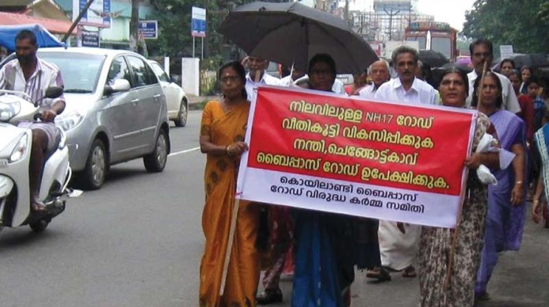 Koyilandy Bypass Prathirodha Samiti takes out a protest march in Koyilandy town (file pic).