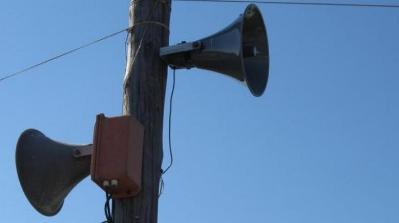 In a new amendment to noise pollution rules, the Centre has allowed celebrating the two national festivals  Independence Day and Republic Day  up to midnight with use of loudspeakers and public address systems.