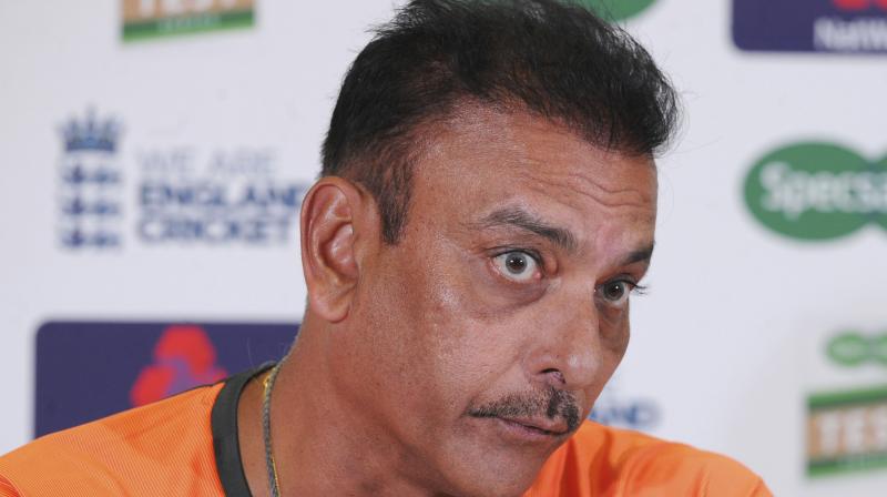 When asked to compare Kohli and Sachin Tendulkar, Shastri said the Mumbai maestro was \more composed\ and in a zone while Kohli is more \in your face\. (Photo: AP)
