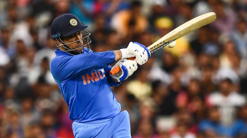Dhoni and Kedar Jadhav shared a 121-run partnership for the unconquered fourth wicket while chasing a tricky target of 231. (Photo: AFP)