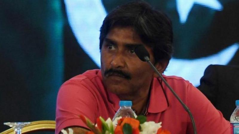Miandad, on the other hand, also urged the newly-appointed PCB chairman Najam Sethi to hire former or first-class cricketers as presidents of associations and zones in order to improve the game in the country. (Photo: AFP)