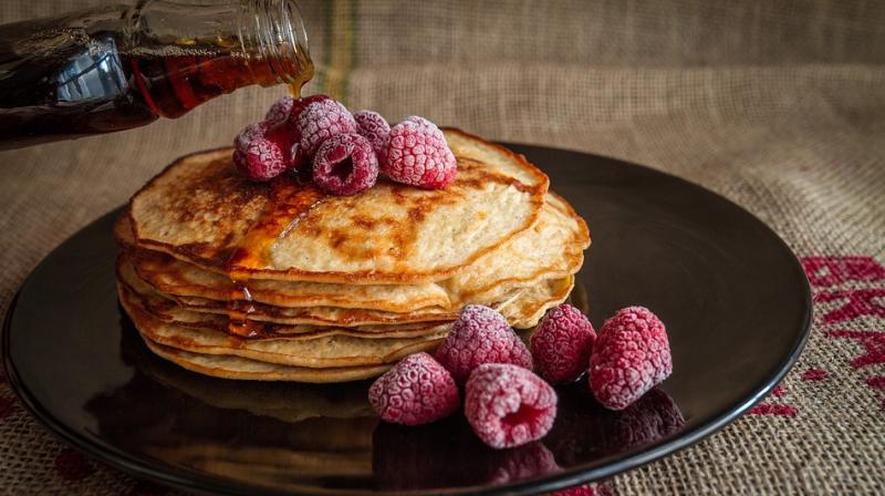 According to the scientists, a little extra baking soda will help pancakes brown too. (Photo: Pixabay)