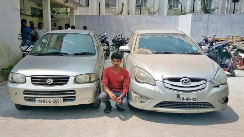 Valasaravakkam suspect with two cars that he stole from the city. (Photo: DC)